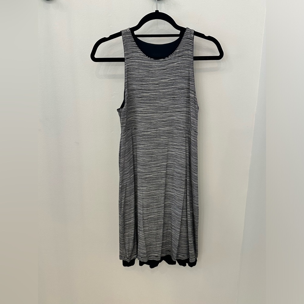 Athleta 2-n-1 Reversible Santorini Tank Dress Petite Small Carry On Only - Picture 8 of 14